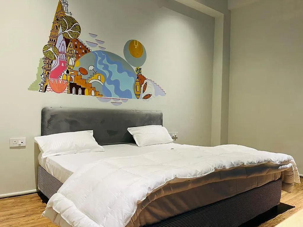 My Roomz Banaras Varanasi